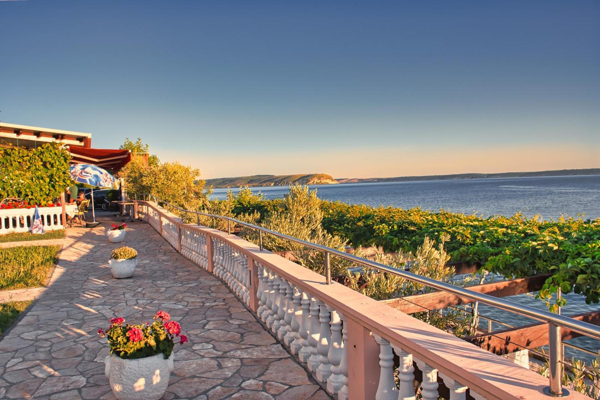 Pension Augustino Miletici Εξωτερικό φωτογραφία